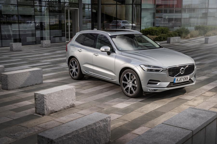  Volvo XC60 D4 Inscription 2017 года  (UK) (фото 84 из 172)